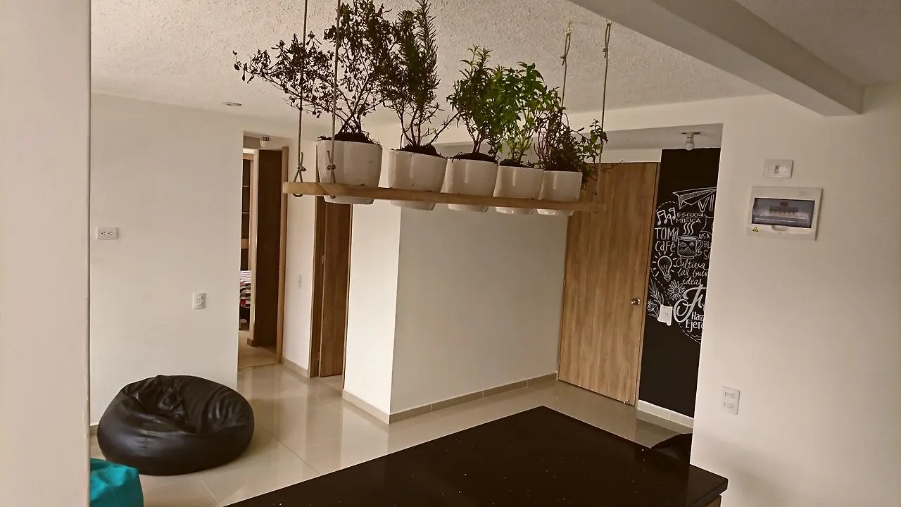 아파트 Apartamento Nuevo Cuarzo 호텔 메딜린